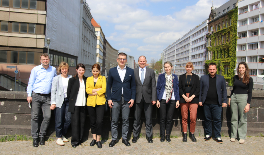 Die Teilnehmer des Studienbesuchs vom 3. bis 5. Mai 2022 in Berlin